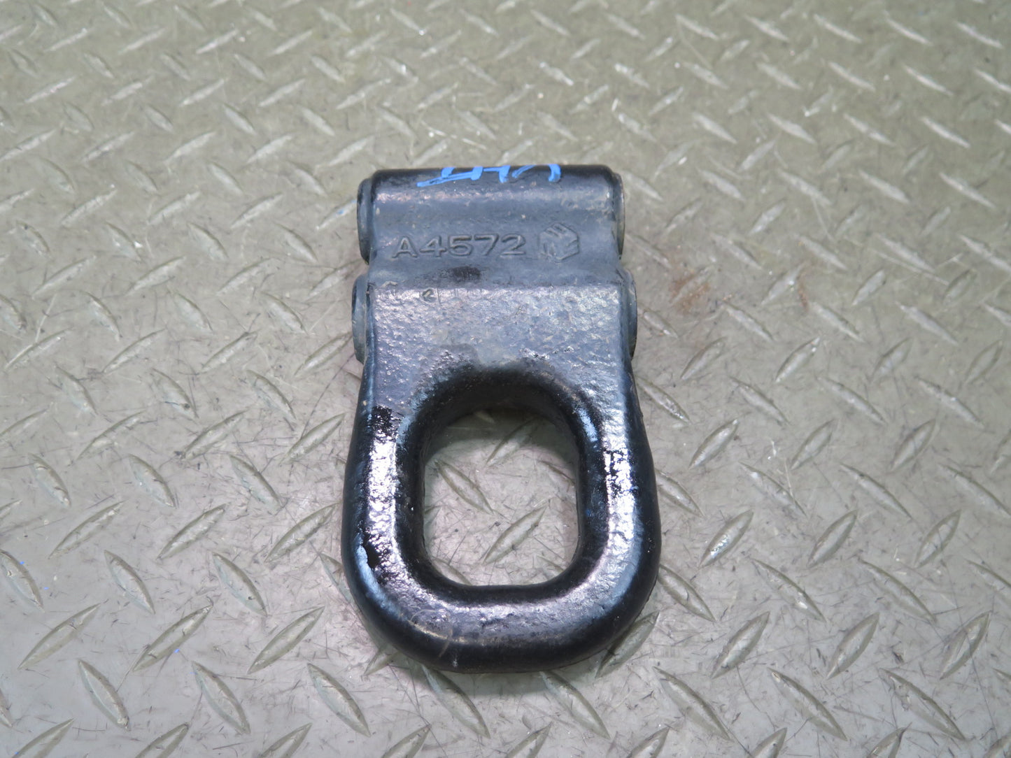 2003-2007 Hummer H2 Front Bumper TOW Towing Hook Ring Set of 2