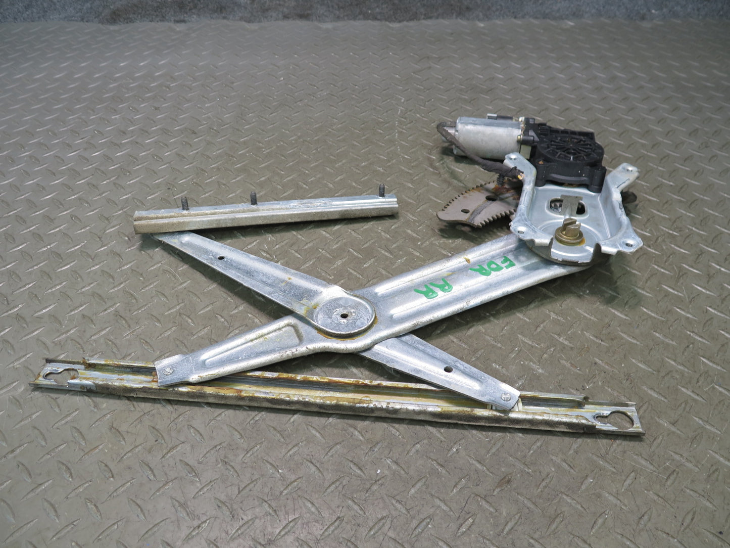 02-08 Dodge RAM 1500 DR Rear Right Door Window Regulator w Motor OEM