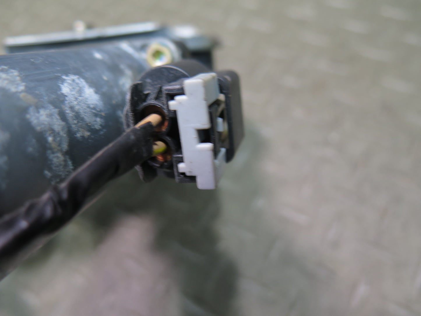 02-08 Dodge RAM 1500 DR Rear Right Door Window Regulator w Motor OEM