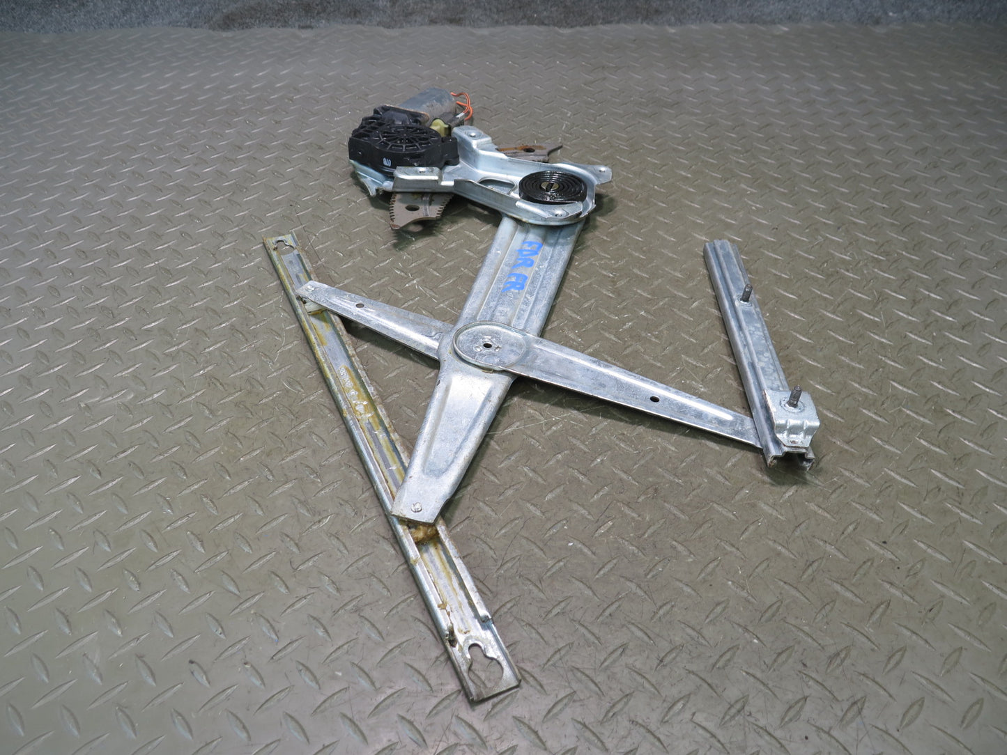 02-08 Dodge RAM 1500 DR Front Right Door Window Regulator w Motor OEM