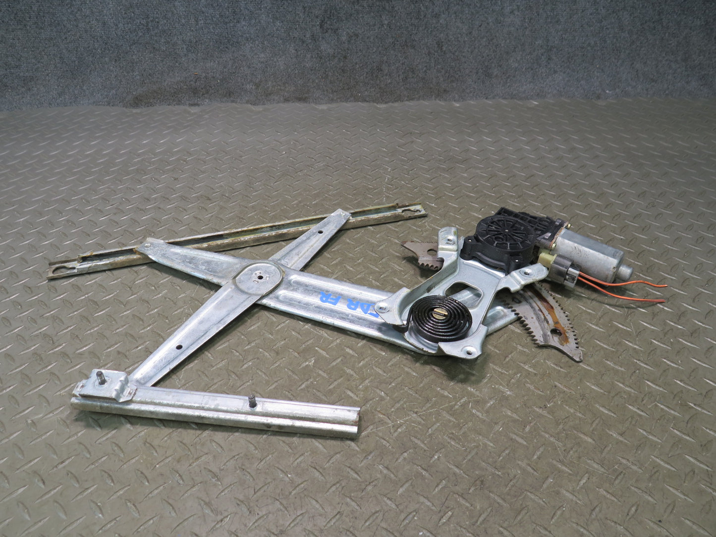 02-08 Dodge RAM 1500 DR Front Right Door Window Regulator w Motor OEM