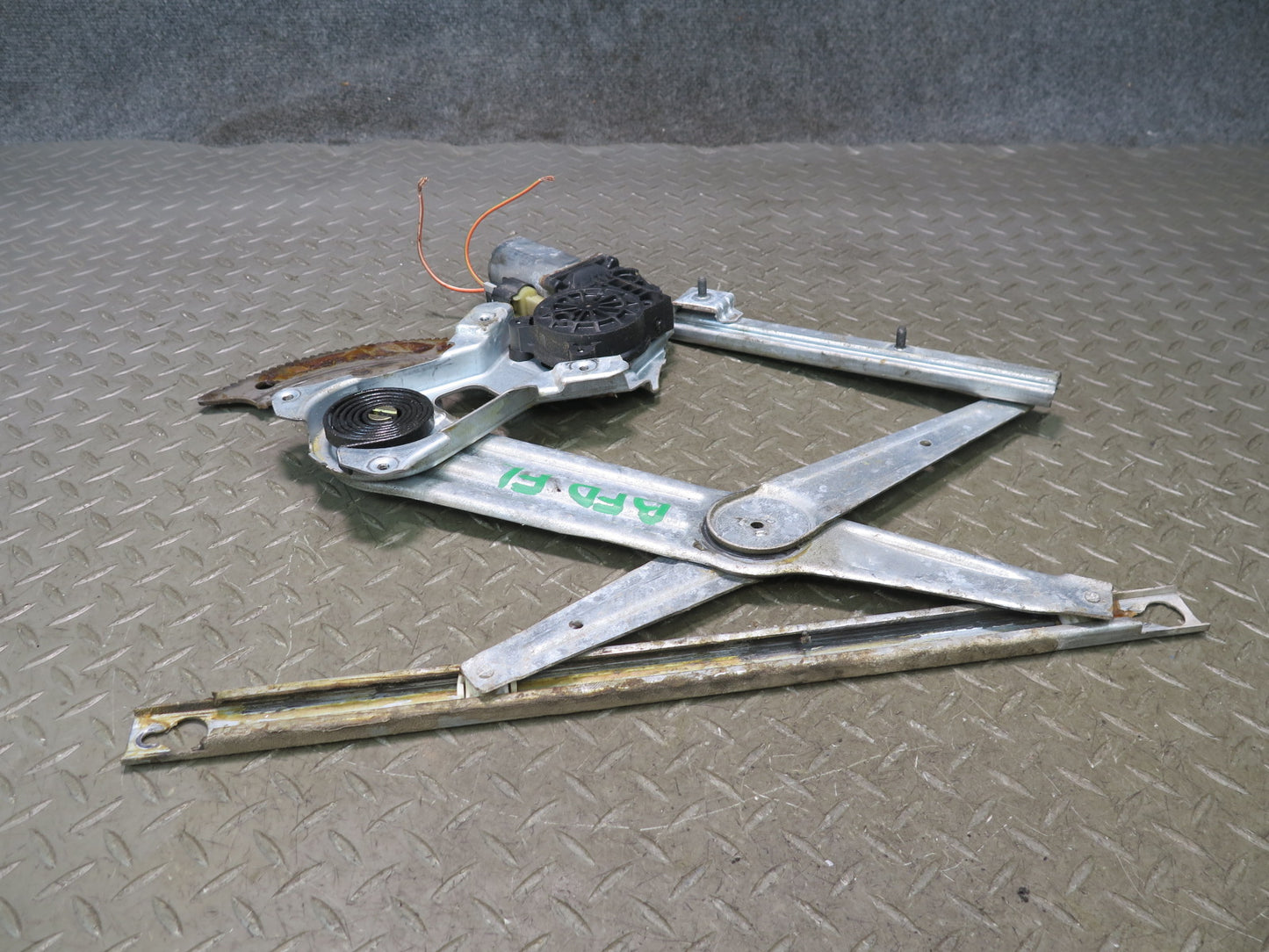 02-08 Dodge RAM 1500 DR Front Left Door Window Regulator w Motor OEM