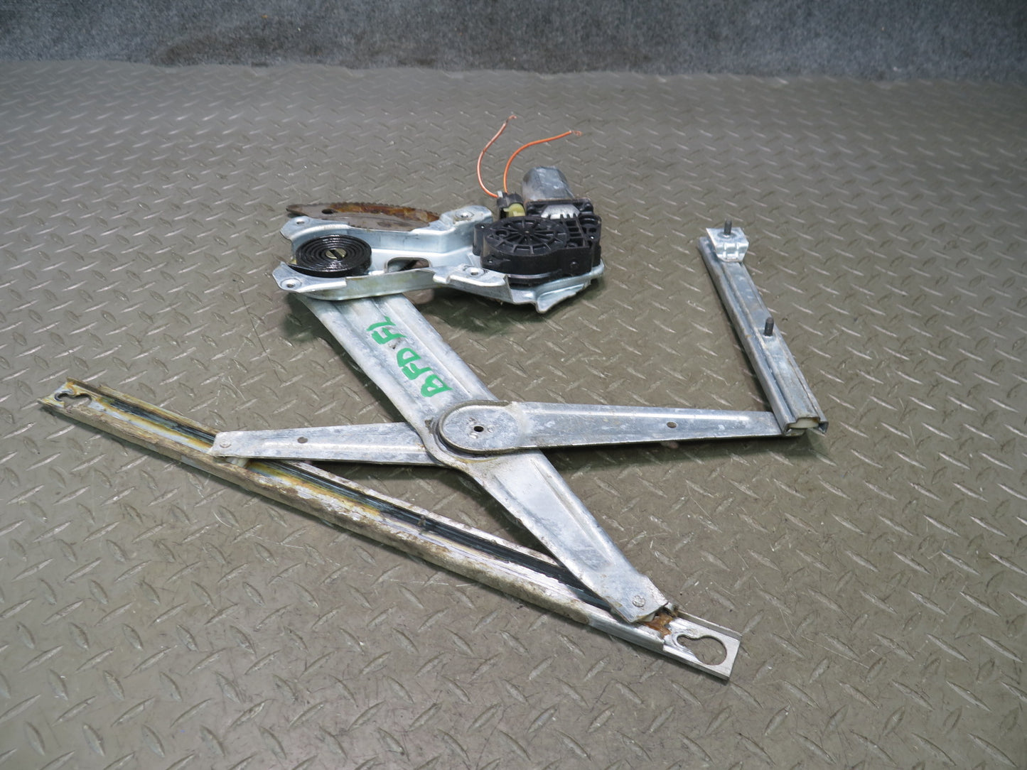 02-08 Dodge RAM 1500 DR Front Left Door Window Regulator w Motor OEM