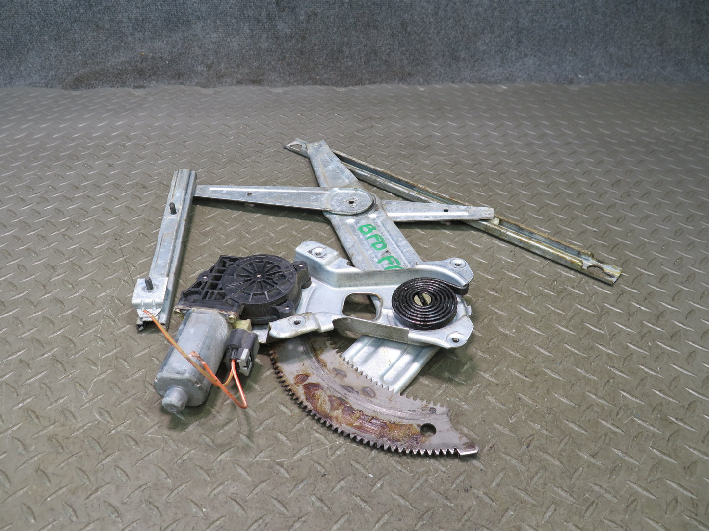 02-08 Dodge RAM 1500 DR Front Left Door Window Regulator w Motor OEM