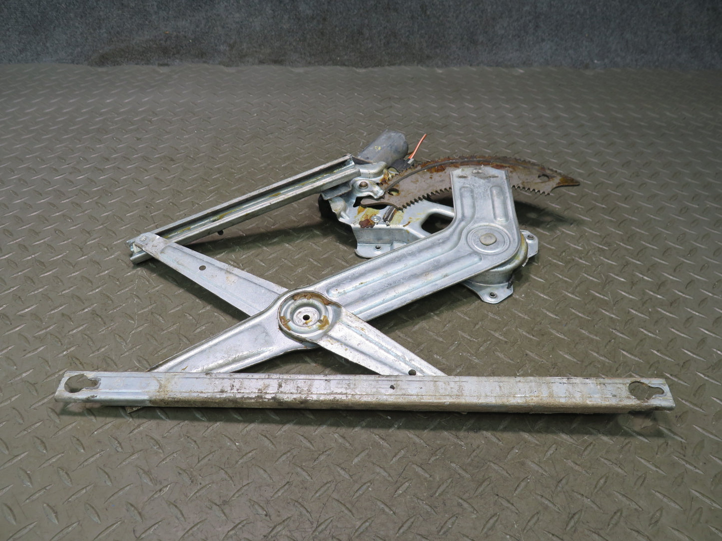 02-08 Dodge RAM 1500 DR Front Left Door Window Regulator w Motor OEM