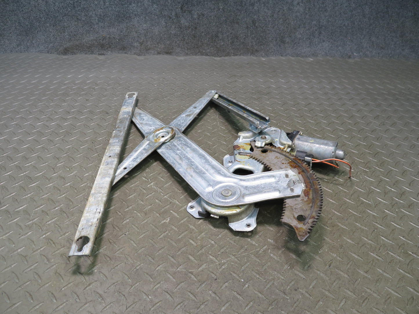 02-08 Dodge RAM 1500 DR Front Left Door Window Regulator w Motor OEM