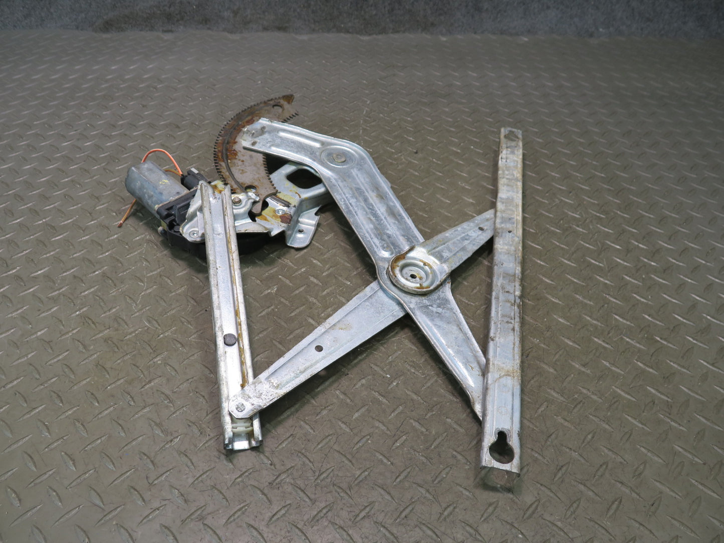 02-08 Dodge RAM 1500 DR Front Left Door Window Regulator w Motor OEM