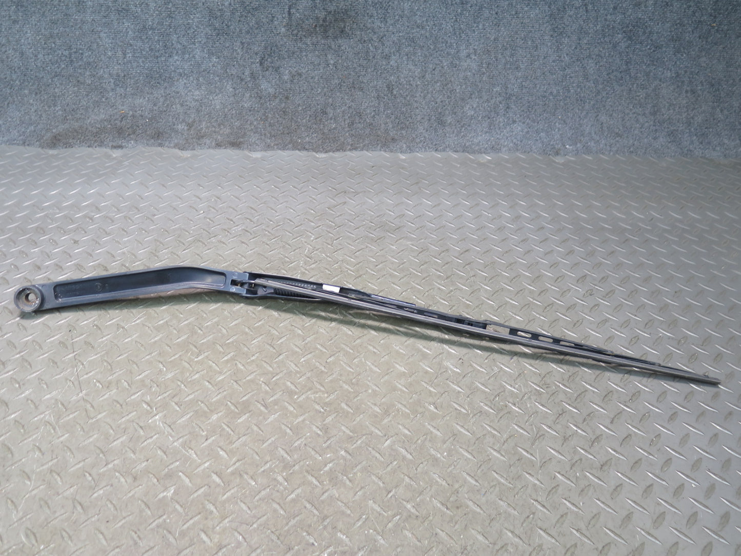 11-20 Nissan Z34 370Z Set of 2 Front Left & Right Windshield Wiper Arm OEM
