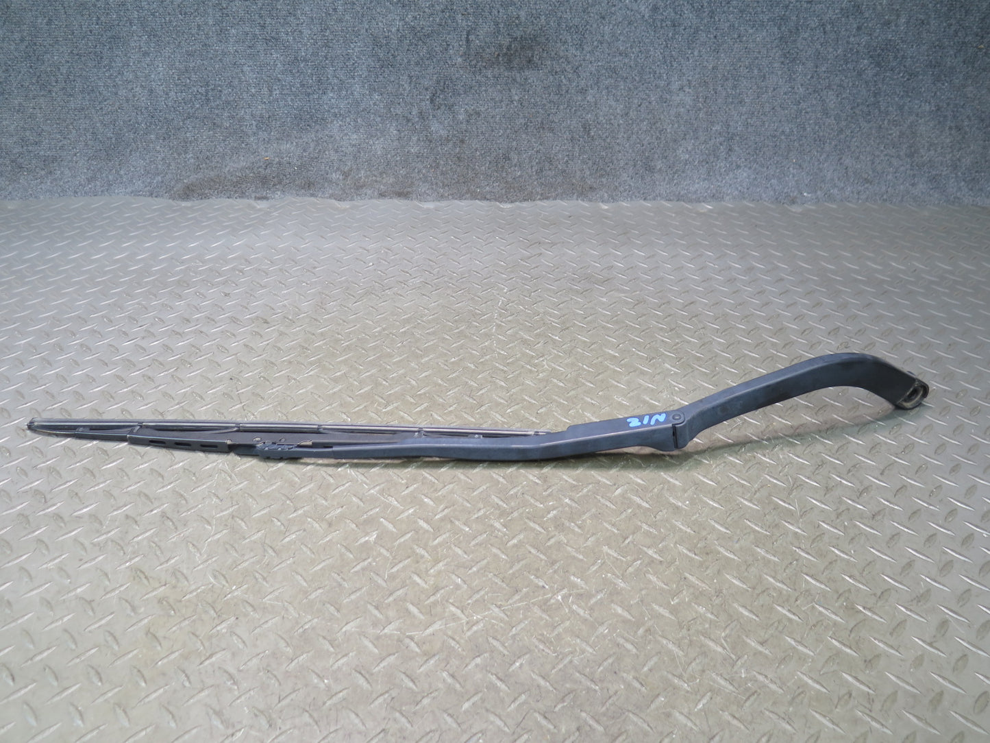 11-20 Nissan Z34 370Z Set of 2 Front Left & Right Windshield Wiper Arm OEM
