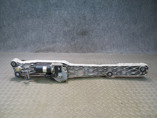 97-03 BMW E39 540i Windshield Wiper Transmission Linkage w Motor OEM