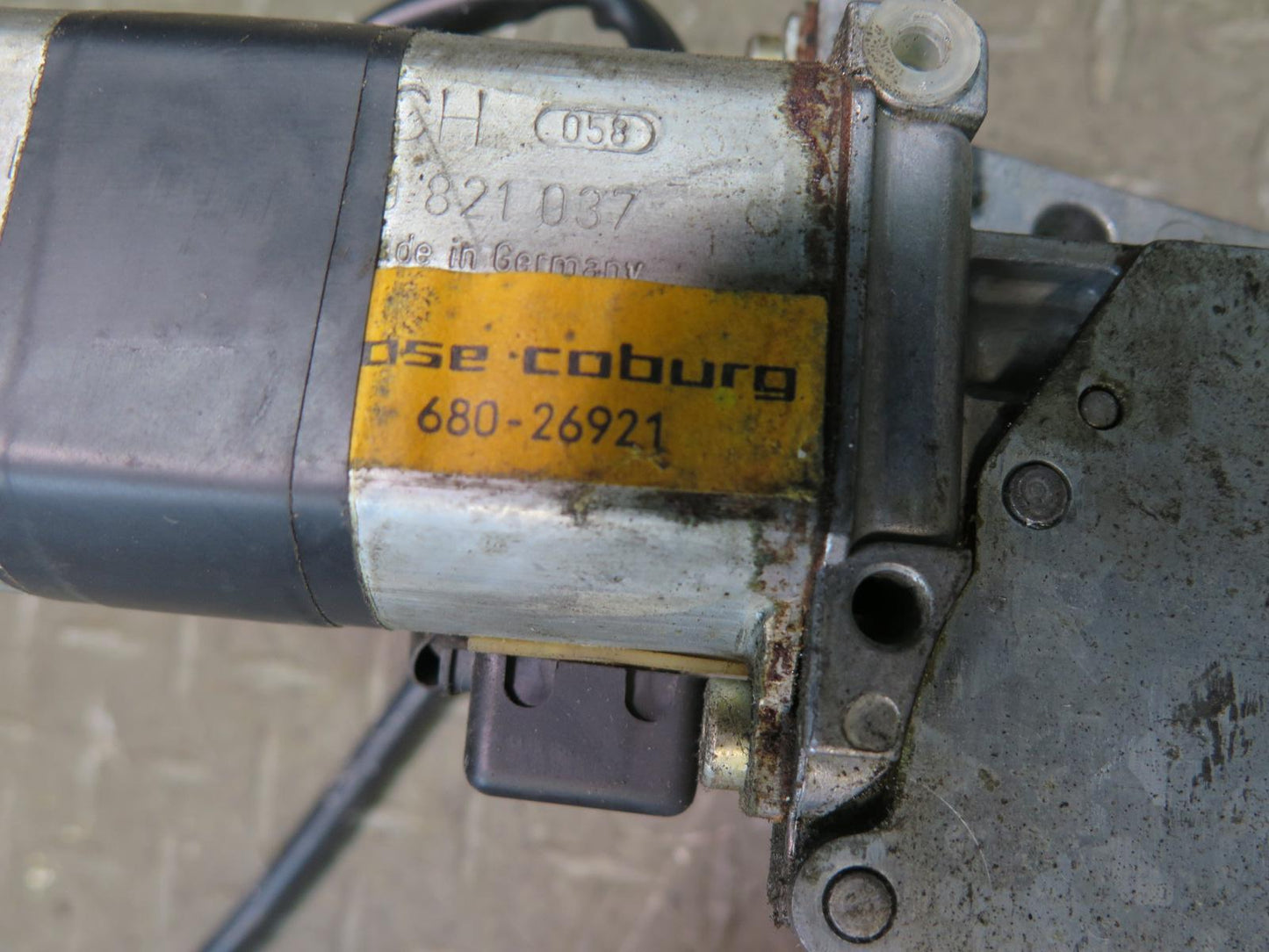 86-91 Mercedes W126 560SEL Sedan Rear Left Door Window Regulator w Motor OEM