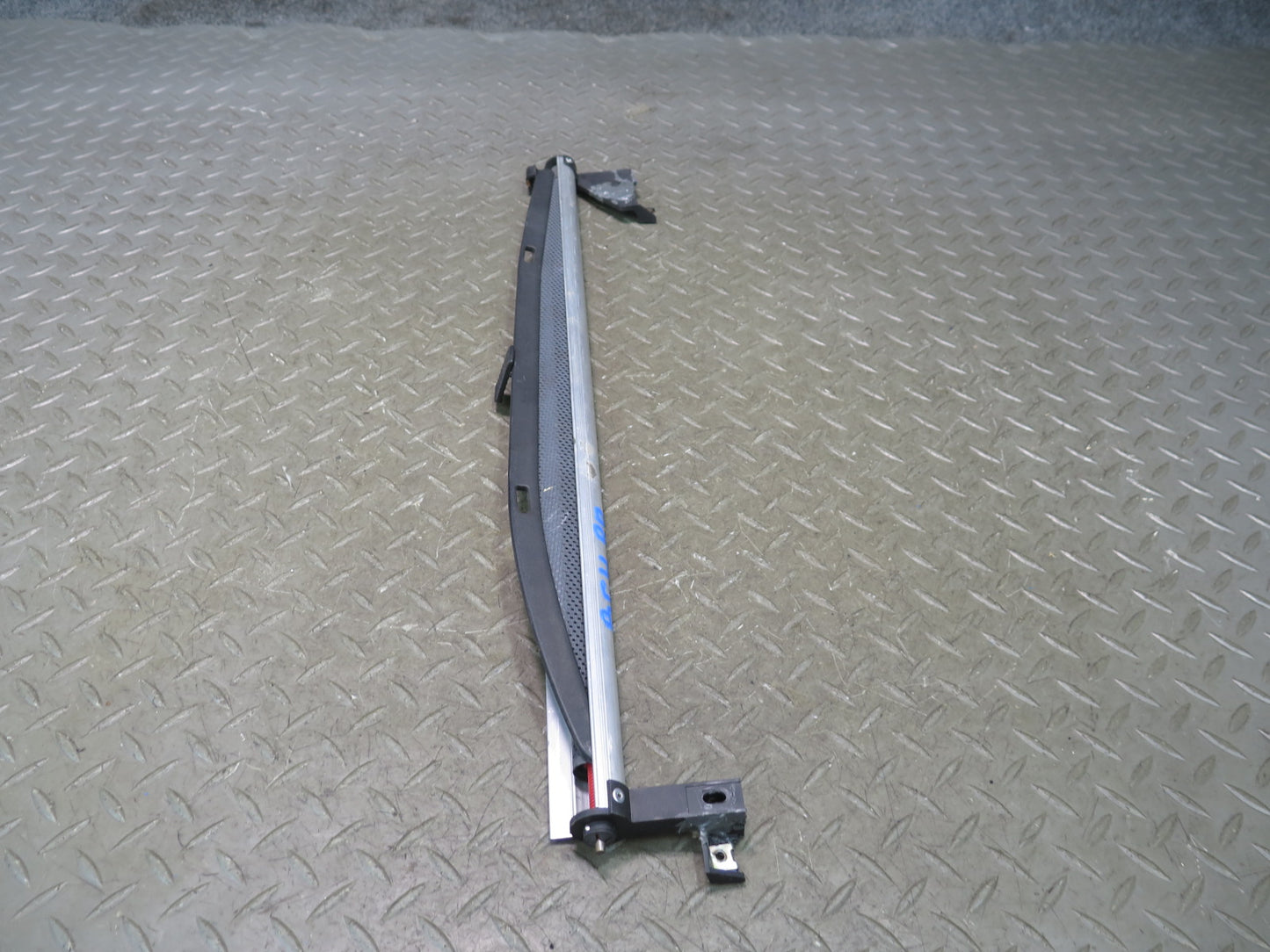 97-03 BMW E39 540i Sedan Rear Right Door Window Sun Shade Roller Blind OEM