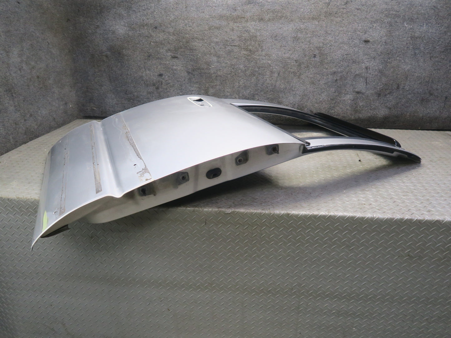 02-08 Dodge RAM 1500 DR Crew CAB Rear Right Door Shell Panel Bright Silver OEM