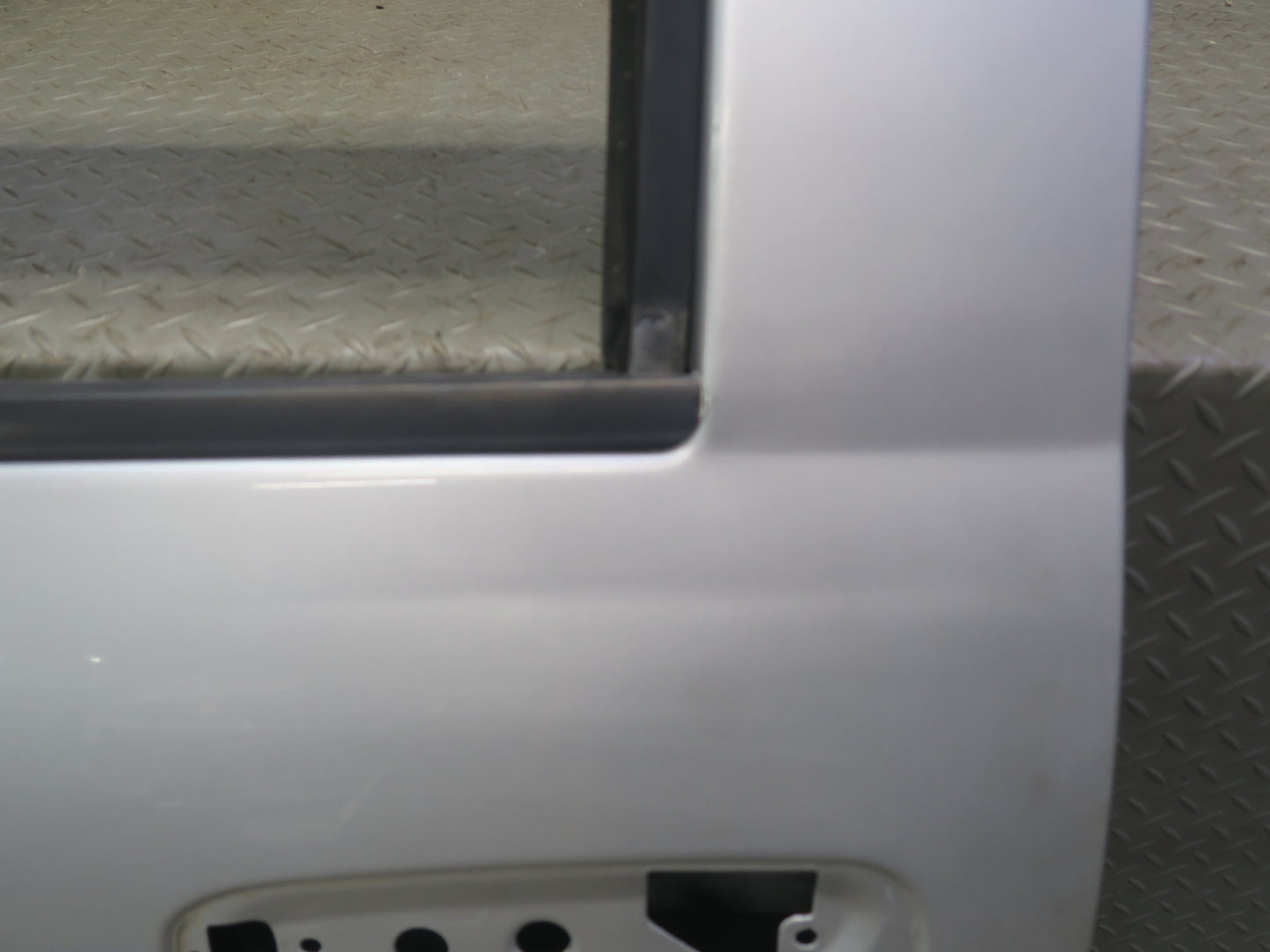 02-08 Dodge RAM 1500 DR Crew CAB Rear Left Door Shell Panel Bright Silver OEM