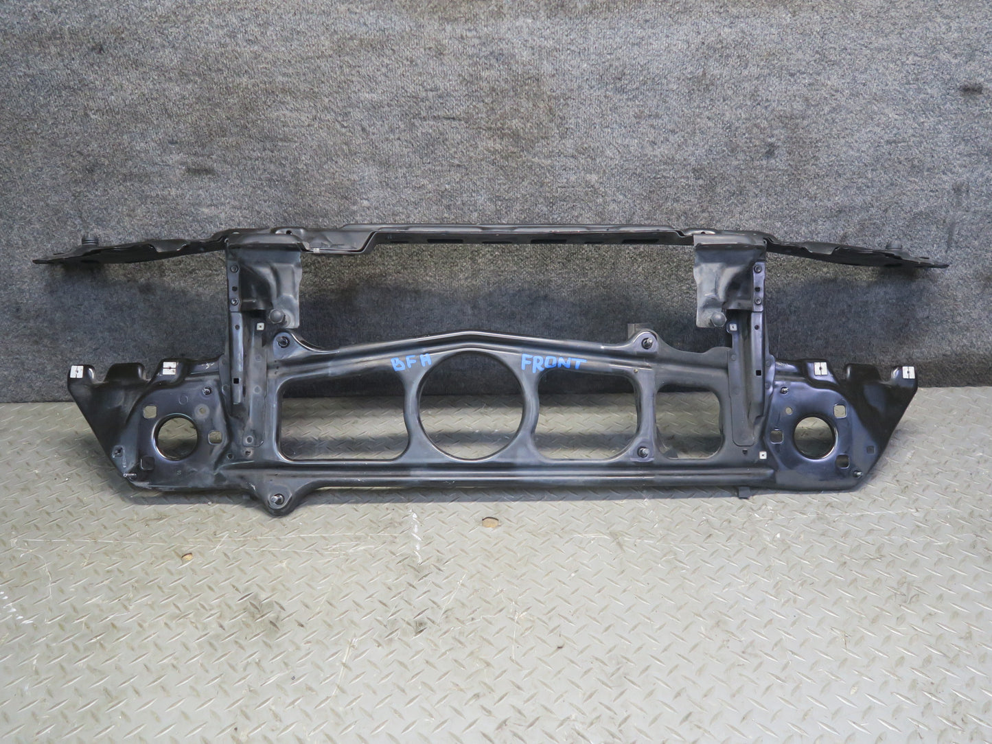 97-03 BMW E39 540i Front Radiator Core Support Panel Reinforcement Shock Set OEM
