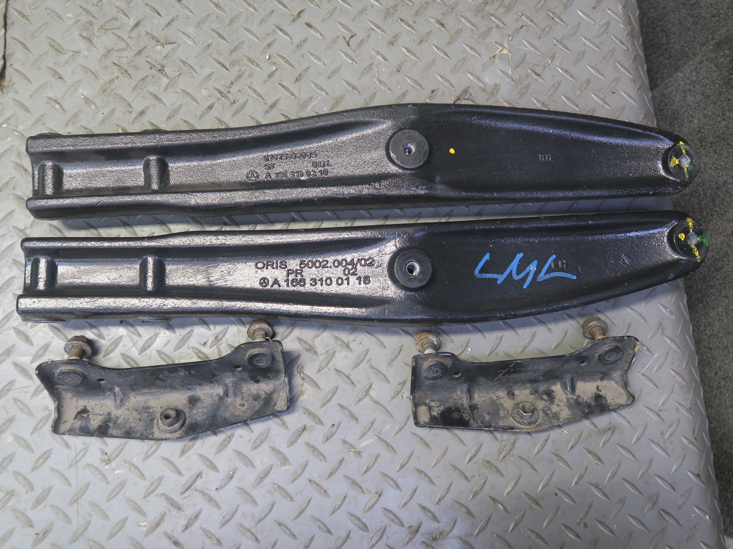 2012-2015 Mercedes X166 W166 Ml-class Rear Trailer Hitch TOW Towing Bar Set
