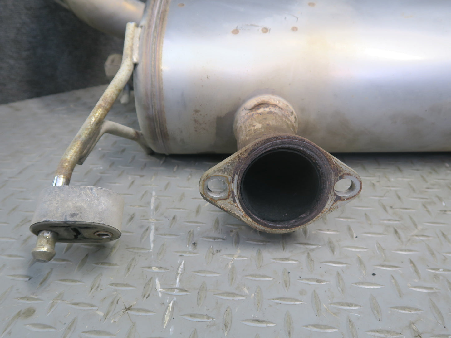 15-20 Nissan Z34 370Z Nismo Rear Exhaust Muffler w Tips 20100-6GA0A OEM