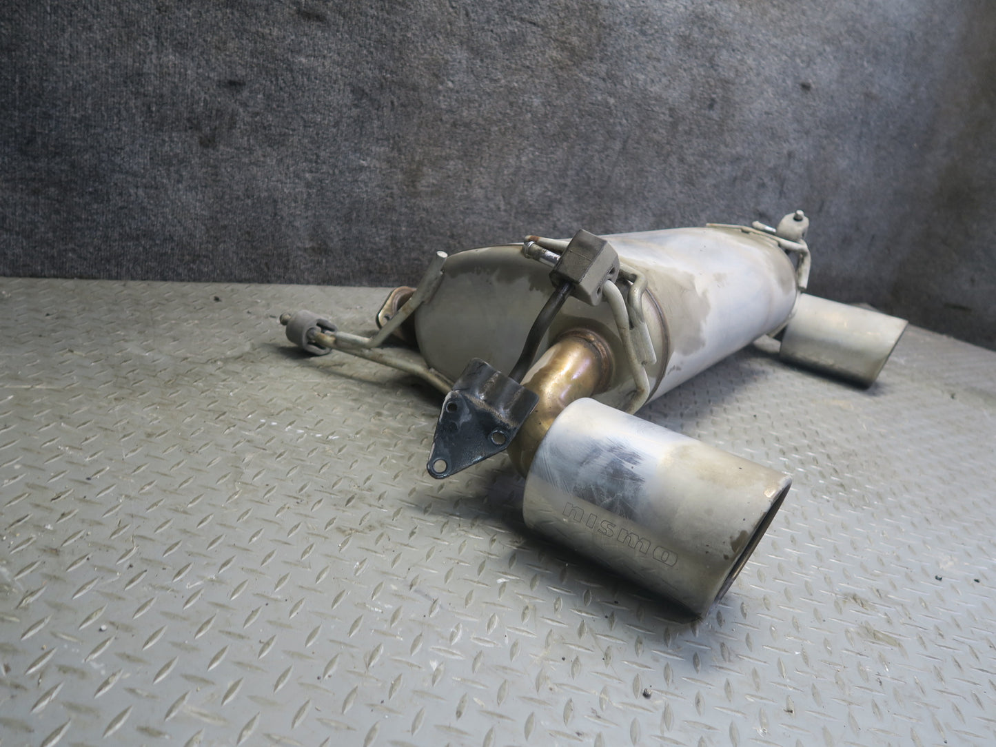 15-20 Nissan Z34 370Z Nismo Rear Exhaust Muffler w Tips 20100-6GA0A OEM