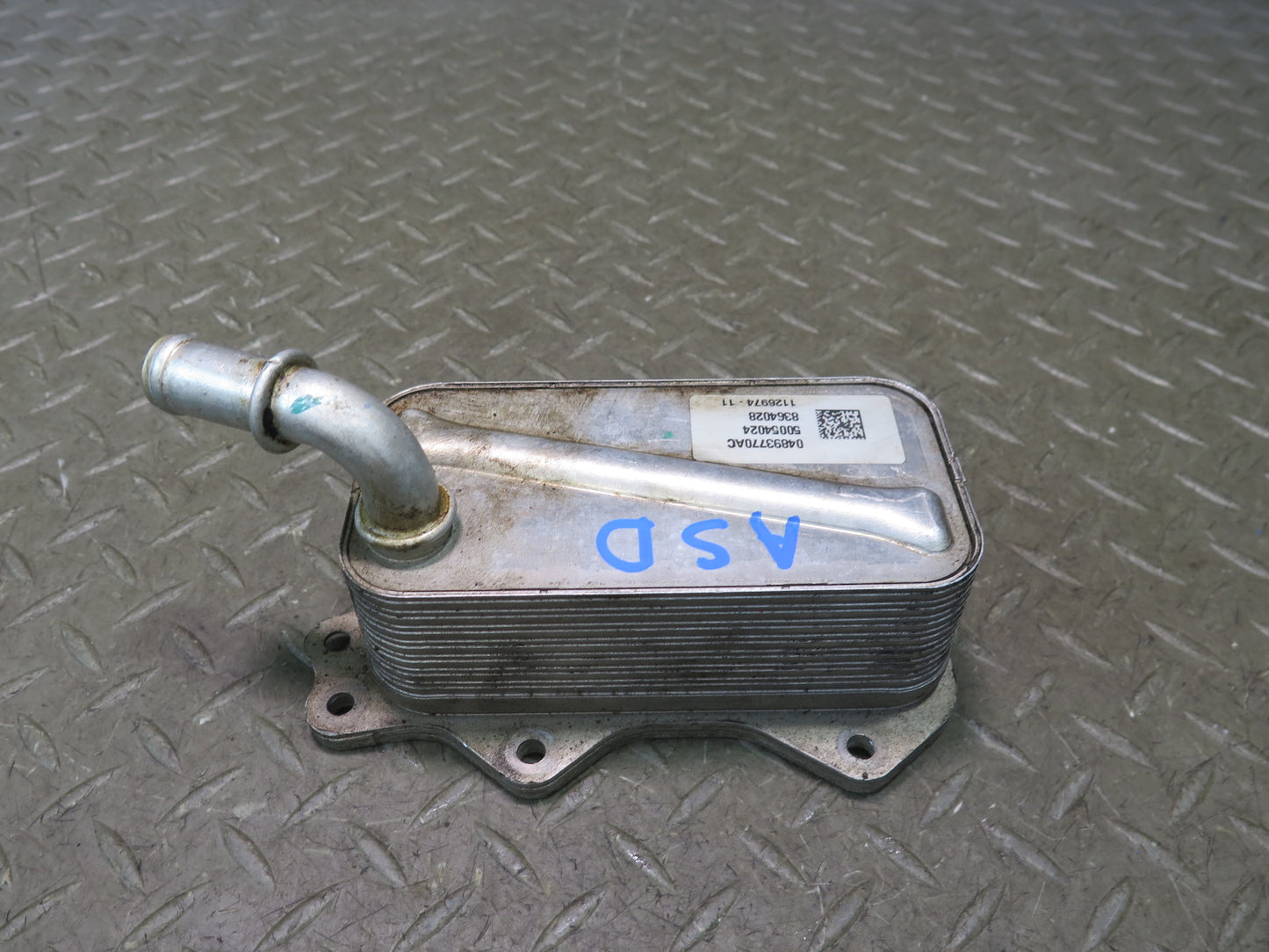 2017-2023 Alfa Romeo Stelvio Engine Motor Oil Cooler 50054024
