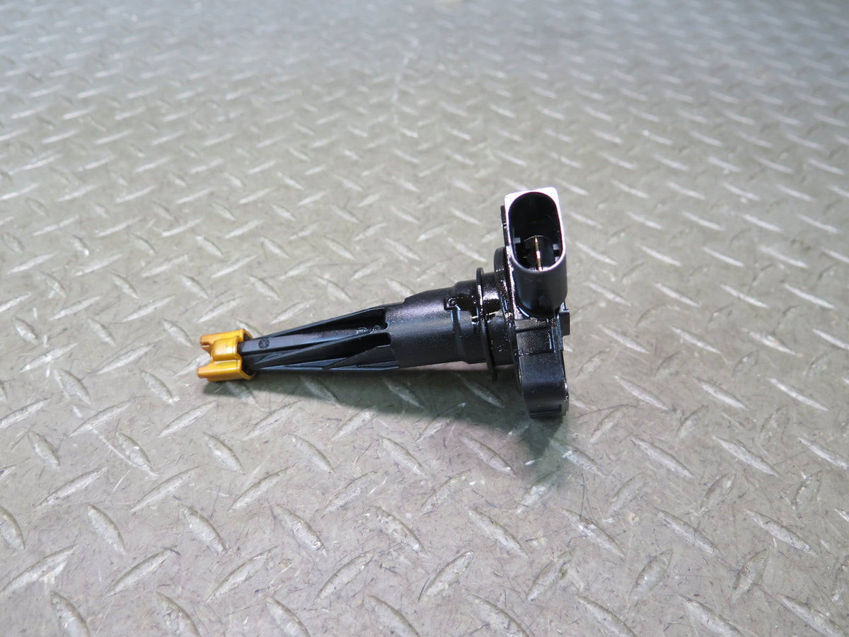 2015-2020 BMW F82 F83 M4 S55 Engine Motor Oil Level Sensor 7638342