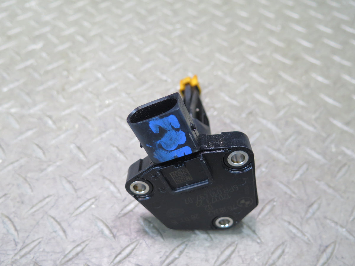 2015-2020 BMW F82 F83 M4 S55 Engine Motor Oil Level Sensor 7638342