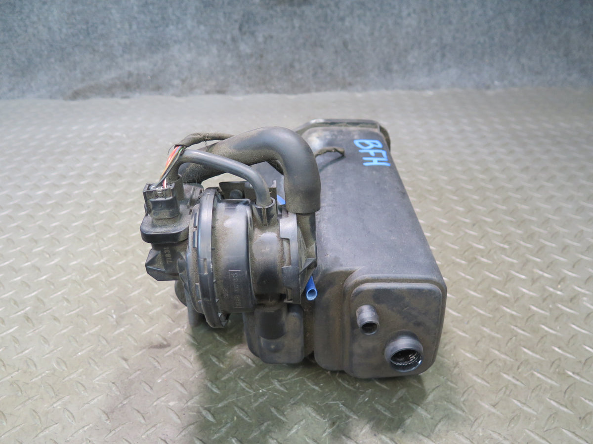 97-00 BMW E39 540i Fuel Evap Vapor Charcoal Canister w Leak Pump & Filter OEM