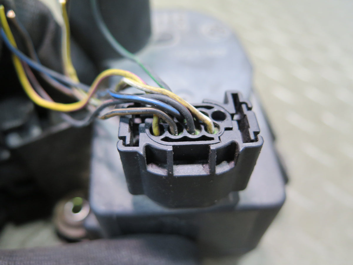 97-98 BMW E39 540i 4.4L M62 Cruise Control Actuator Motor w Cable OEM