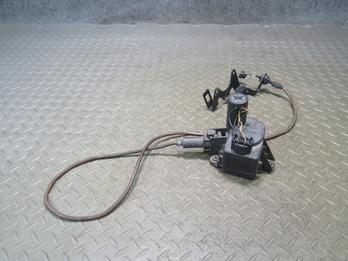 97-98 BMW E39 540i 4.4L M62 Cruise Control Actuator Motor w Cable OEM