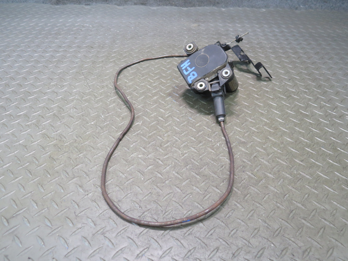 97-98 BMW E39 540i 4.4L M62 Cruise Control Actuator Motor w Cable OEM