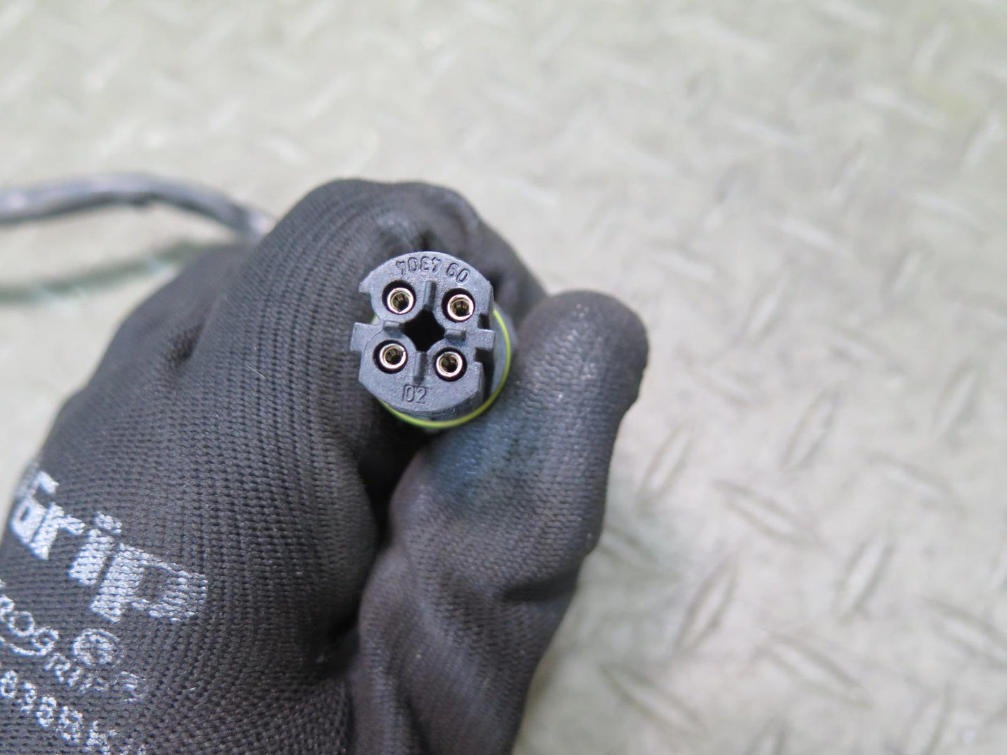 97-98 BMW E38 E39 540i 740i M62 Set of 4 Oxygen O2 Lambda Sensor OEM