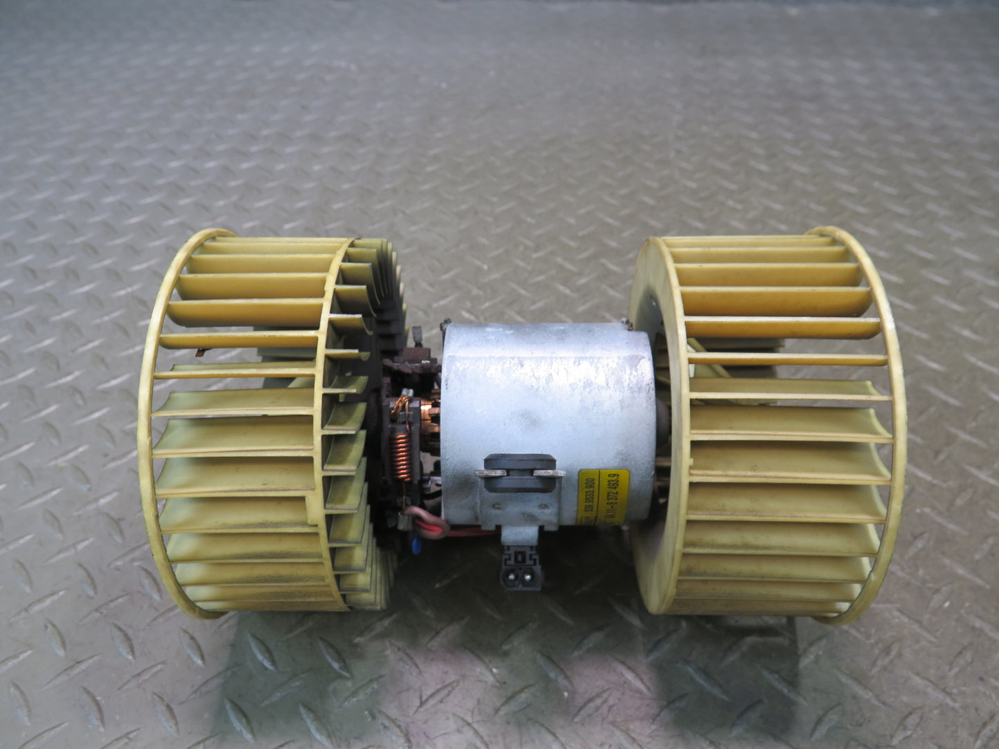 97-00 BMW E39 540i A/C Heater Blower Motor Fan w Resistor Set 8372493 OEM