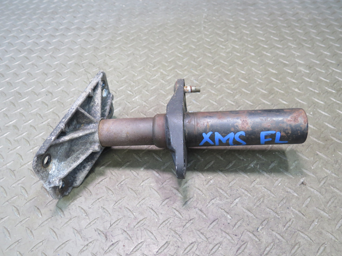 86-91 Mercedes W126 560SEL Set of 2 Front Bumper Impact Reinforcement Shock OEM