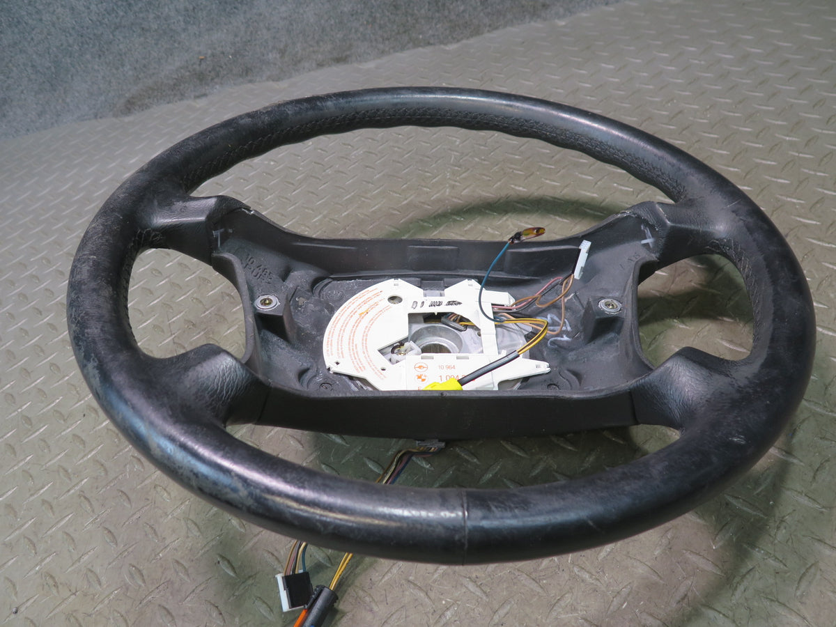 97-99 BMW E39 540i 4 Spoke Leather Steering Black 1094259 Damaged