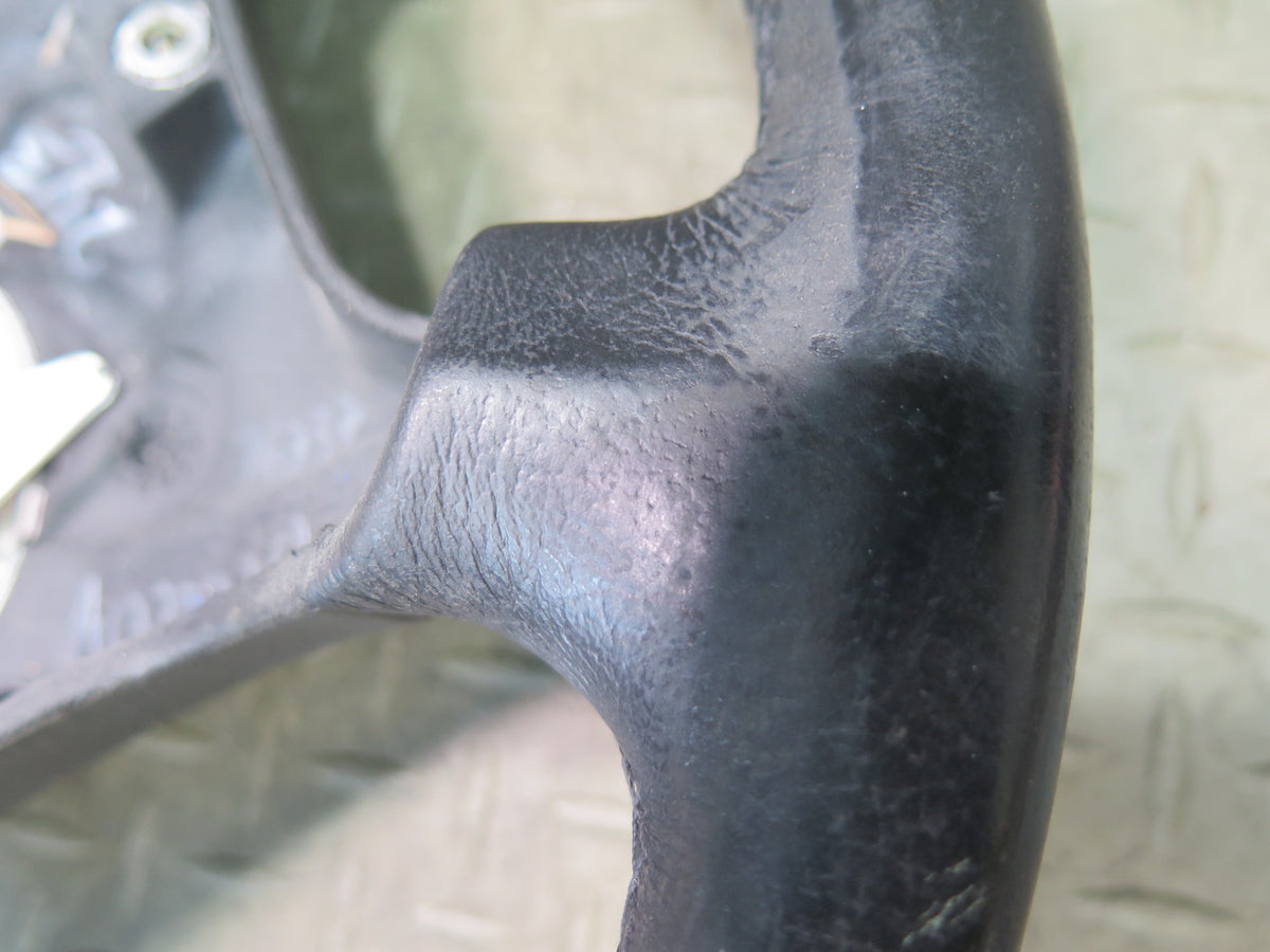 97-99 BMW E39 540i 4 Spoke Leather Steering Black 1094259 Damaged