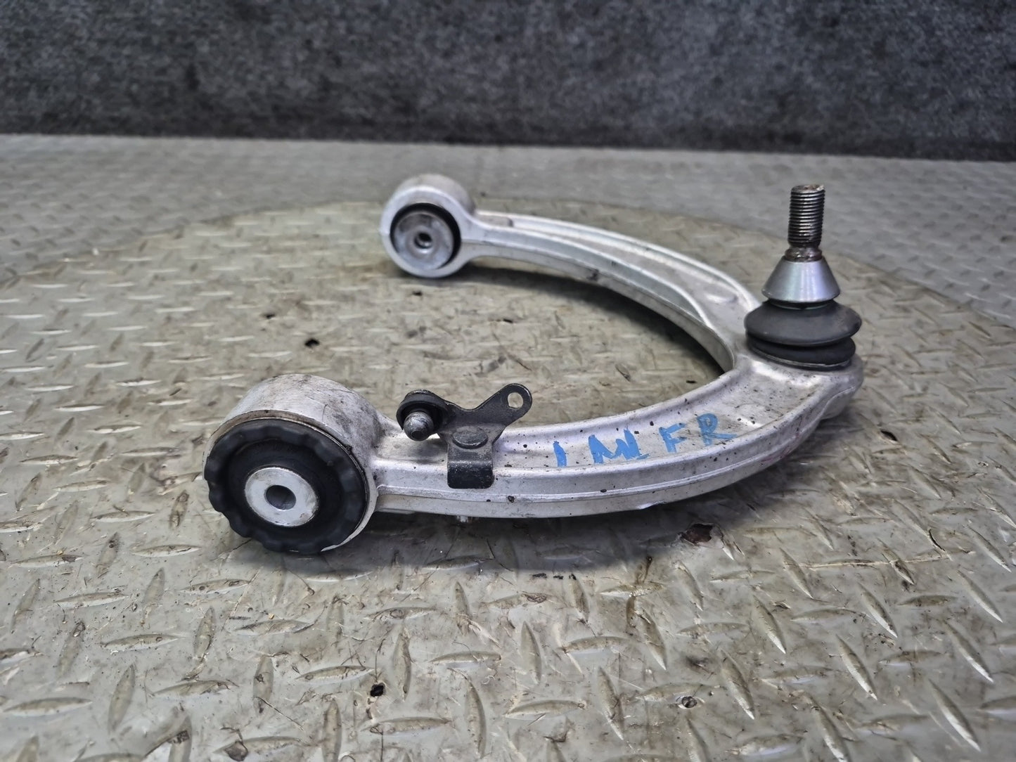 2012-2015 Mercedes X166 W166 ML AWD Front Right Aftermarket Control Arm Set