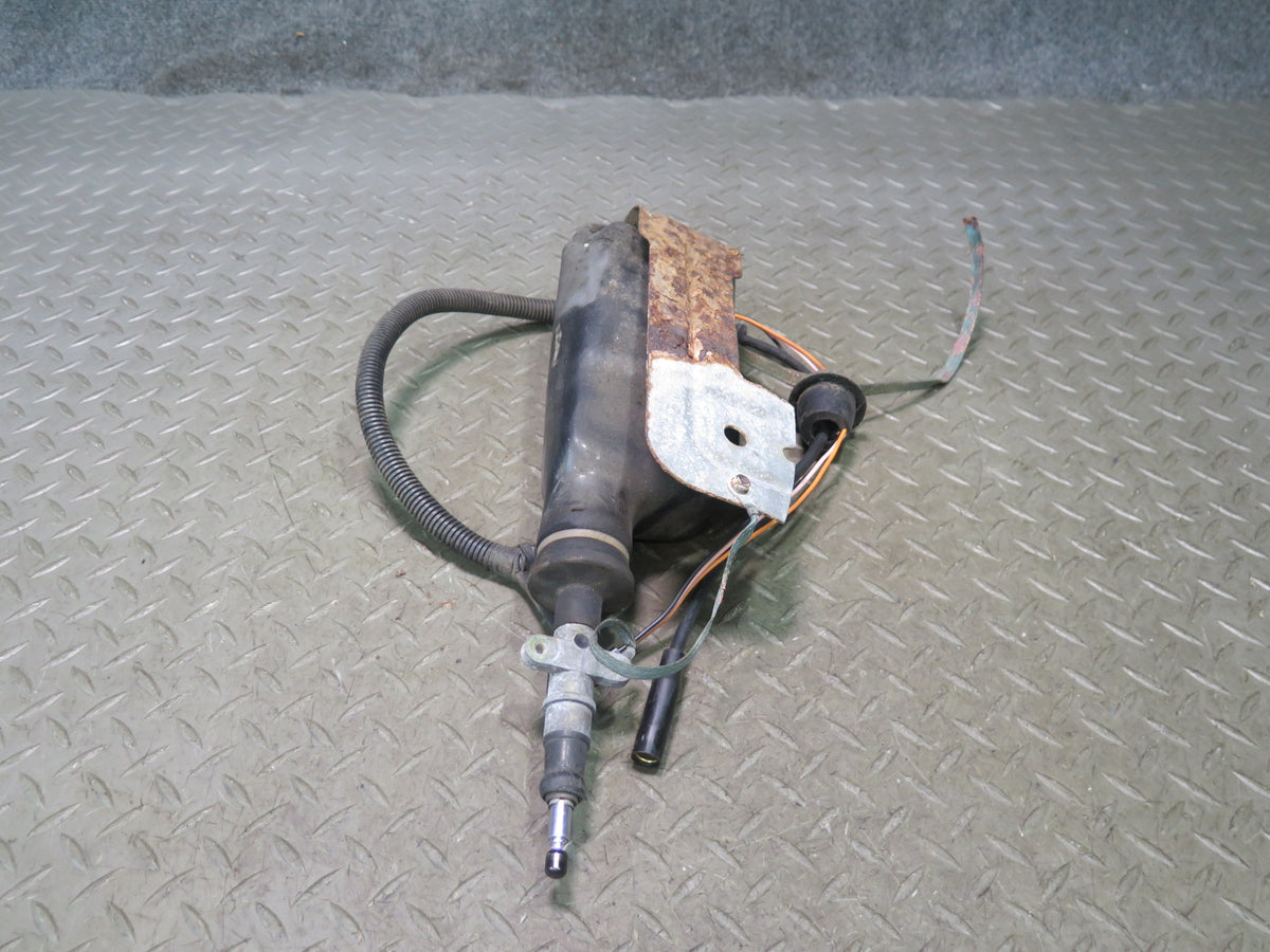 93-96 Chevrolet Corvette C4 Radio Power Antenna Assembly OEM