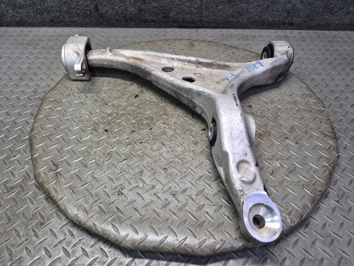 2012-2015 Mercedes X166 W166 ML AWD Front Left Aftermarket Control Arm Set
