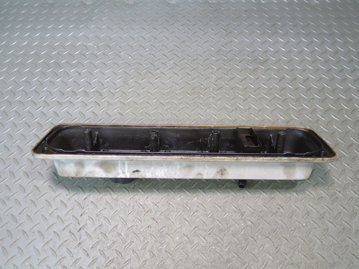 1992 Chevrolet Corvette C4 5.7L LT1 Engine Right Cylinder Head Valve Cover OEM