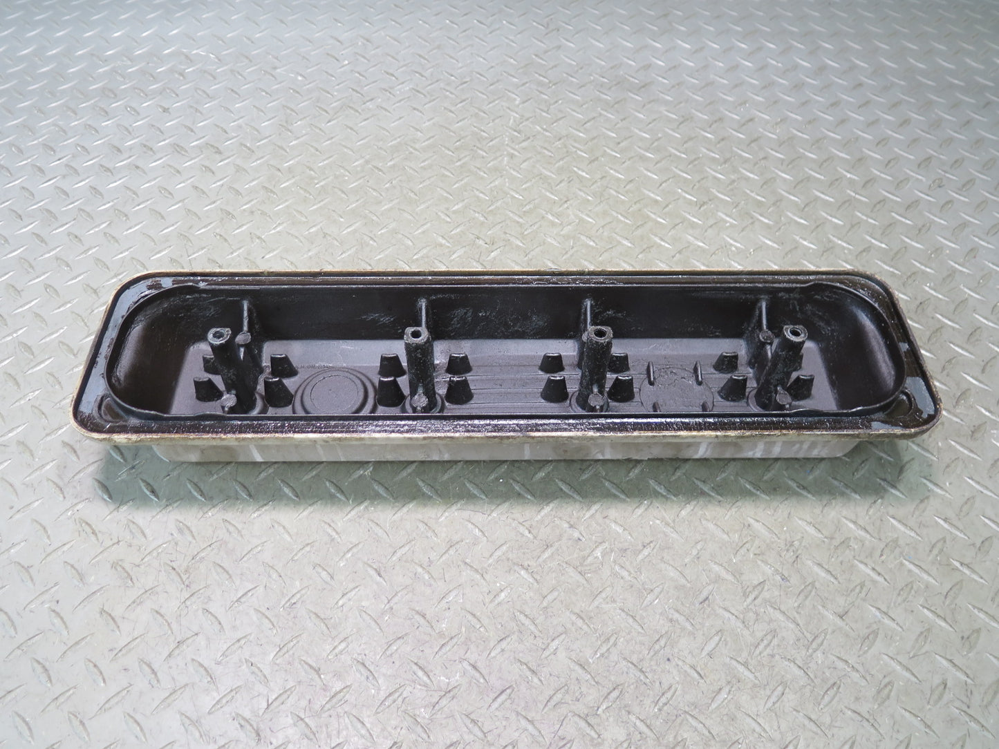 1992 Chevrolet Corvette C4 5.7L LT1 Engine Left Cylinder Head Valve Cover OEM