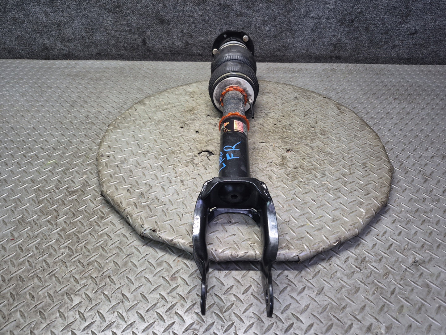 2012-2015 Mercedes X166 W166 ML AWD Aftermarket Front Right Air Shock Strut