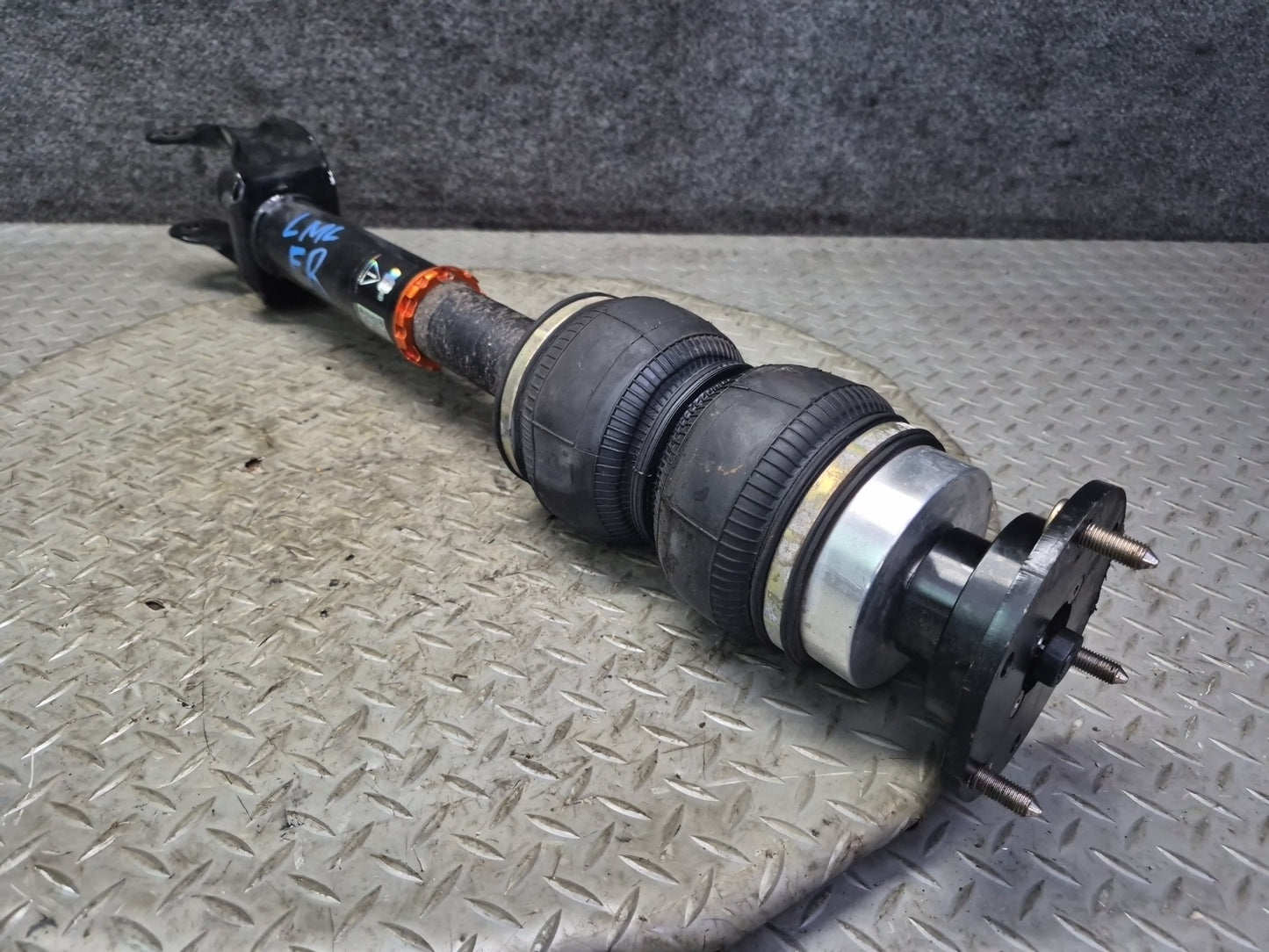 2012-2015 Mercedes X166 W166 ML AWD Aftermarket Front Right Air Shock Strut