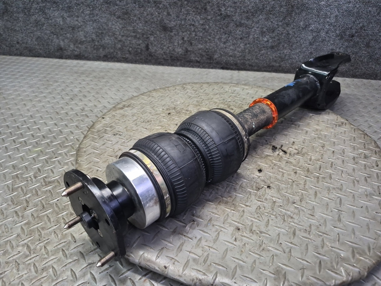 2012-2015 Mercedes X166 W166 ML AWD Aftermarket Front Right Air Shock Strut