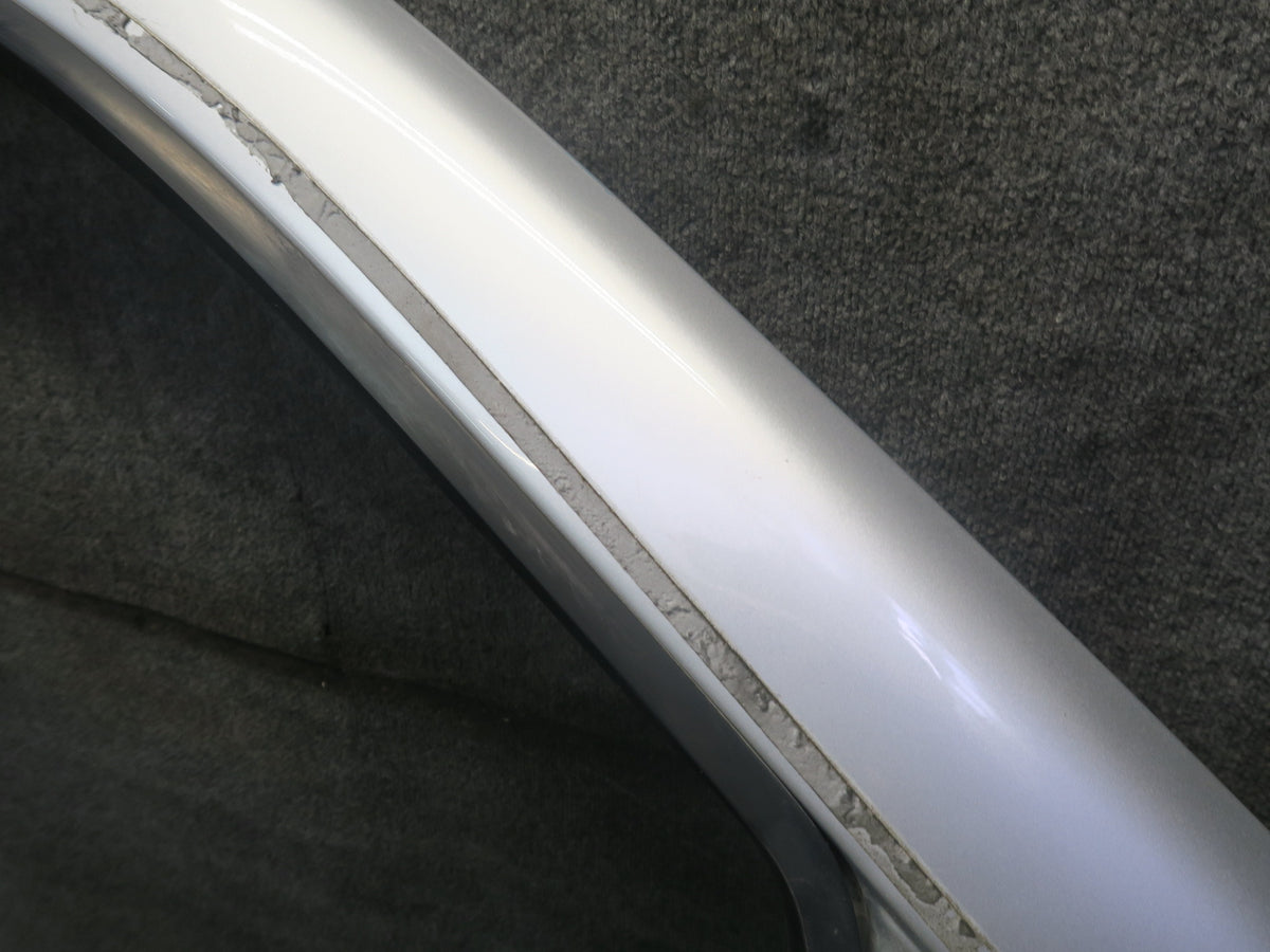05-06 Dodge RAM 1500 DR Crew CAB SRT10 Front Right Door Shell Panel Damaged