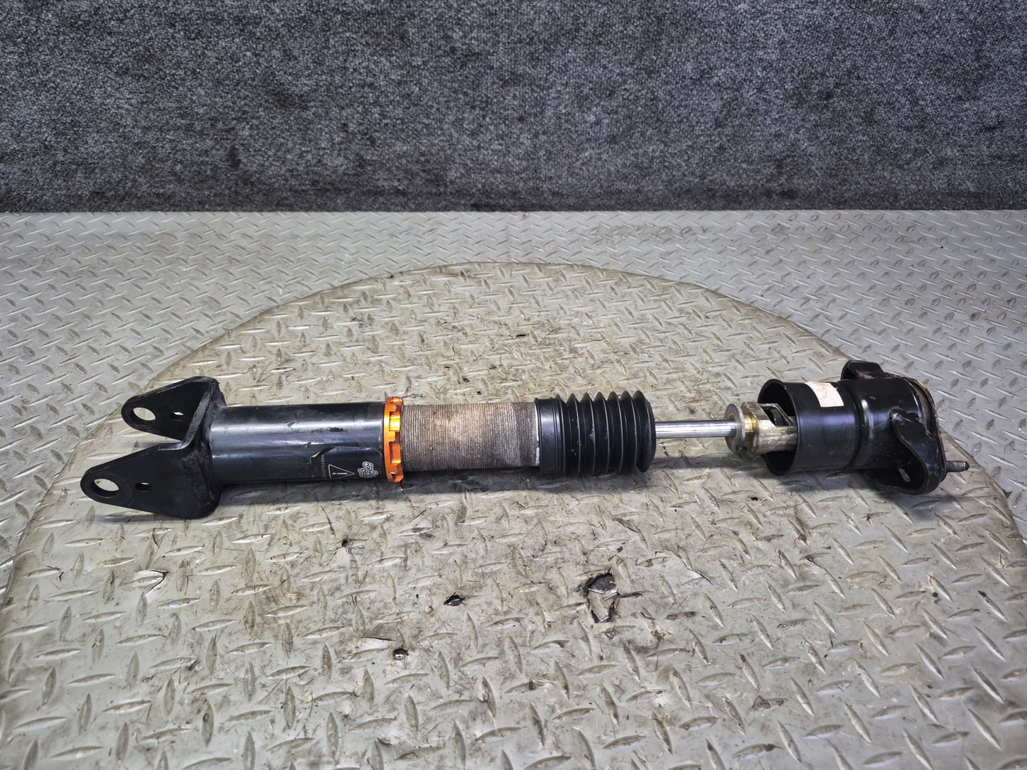 2012-2015 Mercedes X166 W166 ML AWD Aftermarket Rear Shock Strut Absorber Set