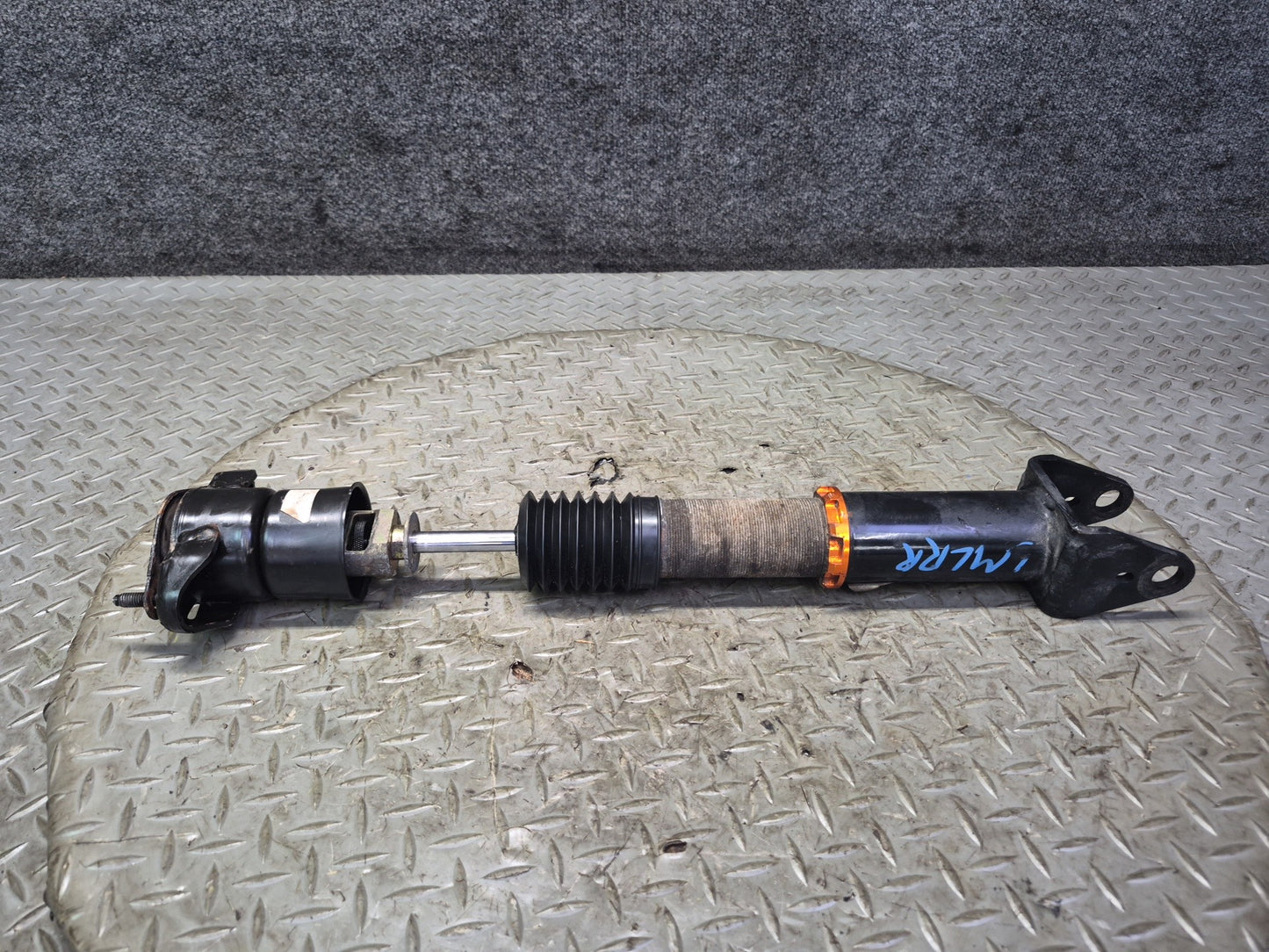 2012-2015 Mercedes X166 W166 ML AWD Aftermarket Rear Shock Strut Absorber Set