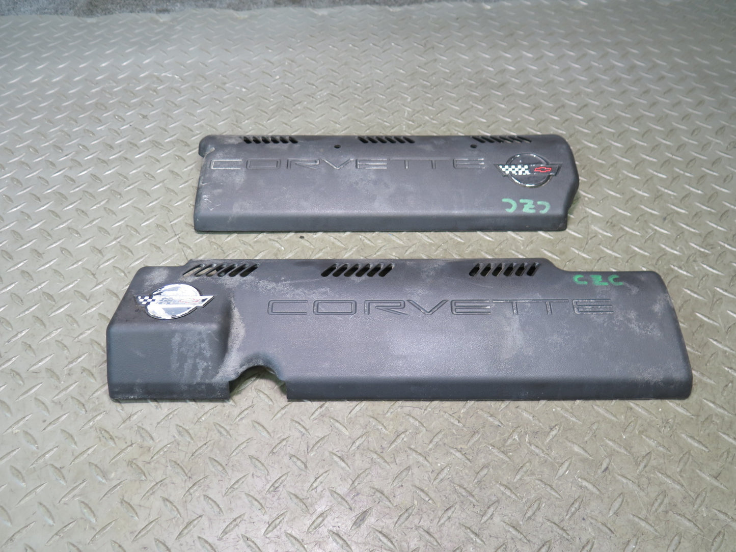 92-93 Chevrolet Corvette C4 V8 5.7L LT1 Left & Right Fuel Rail Covers OEM