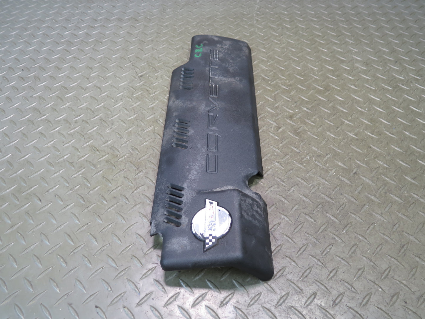 92-93 Chevrolet Corvette C4 V8 5.7L LT1 Left & Right Fuel Rail Covers OEM
