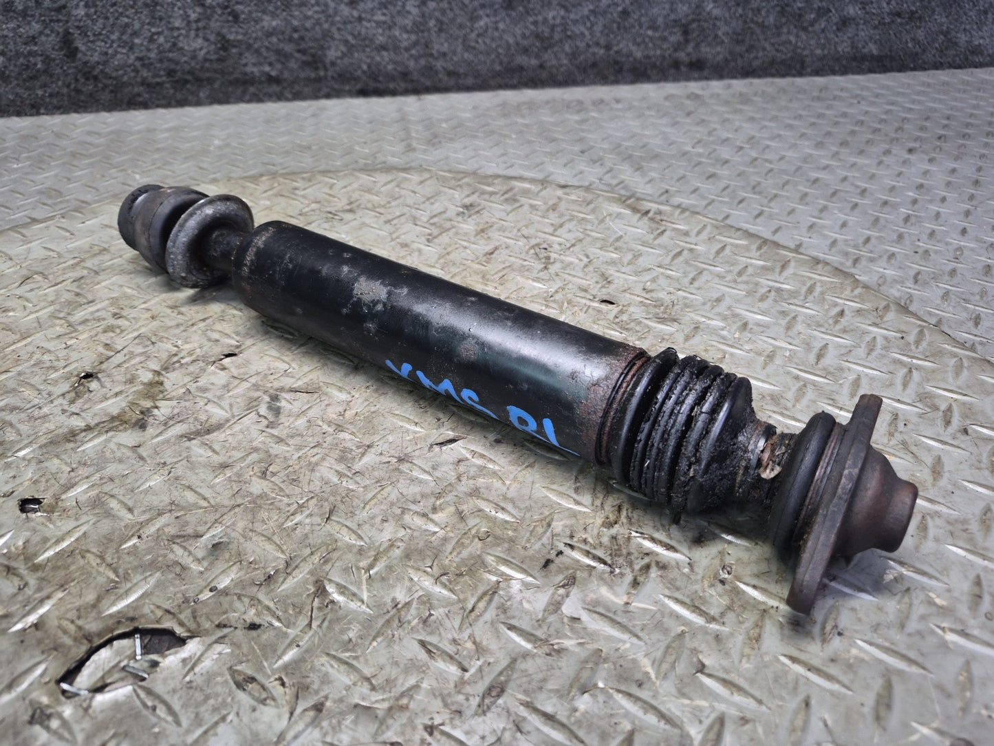86-91 Mercedes W126 560SEL Rear Left Hydraulic Strut Shock Absorber OEM