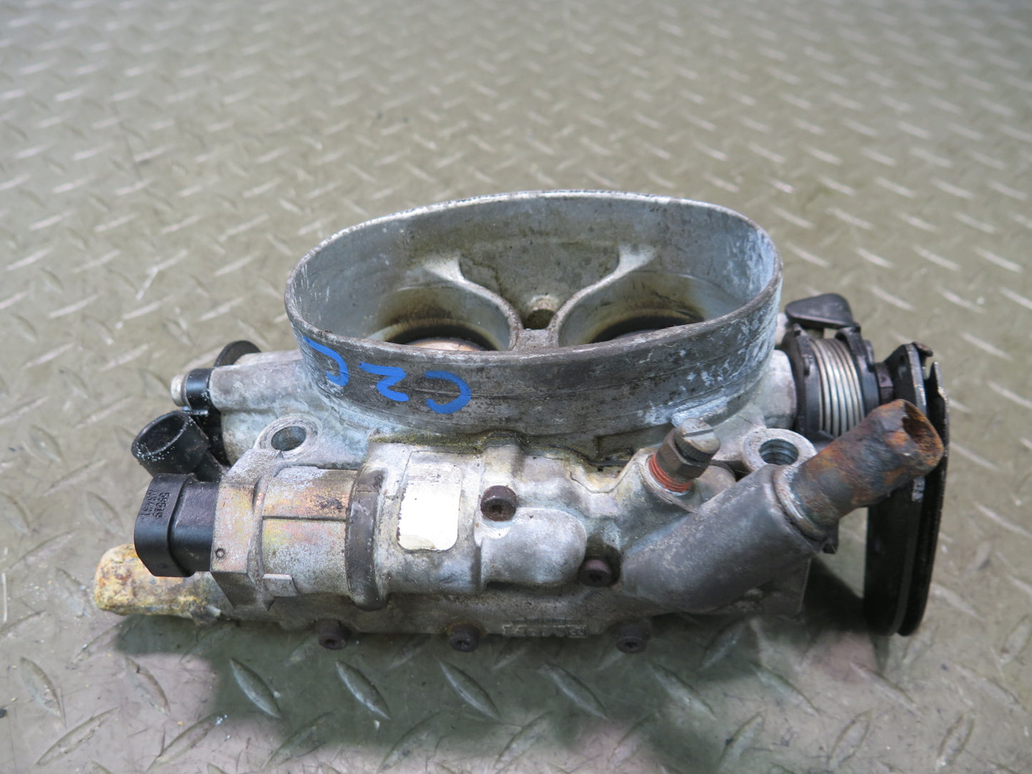 92-93 Chevrolet Corvette C4 V8 5.7L LT1 Engine Throttle Body 81K Miles OEM