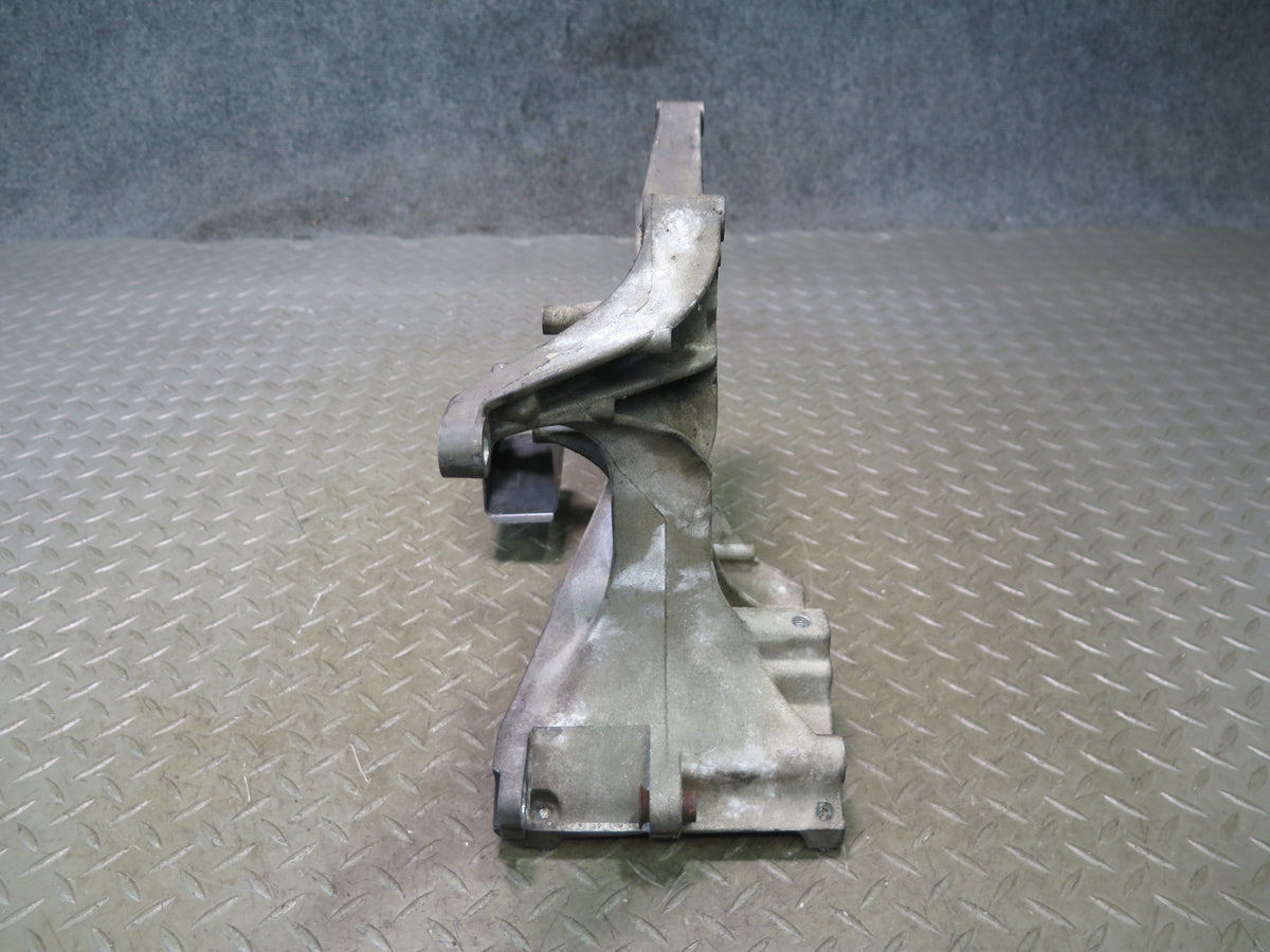 92-96 Chevrolet Corvette C4 Power Steering Pump Pulley Bracket OEM
